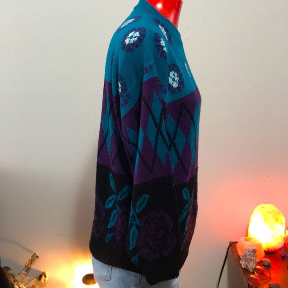 VINTAGE Kawaii 🎀 Cabin Creek Sweater - Picture 6 of 8